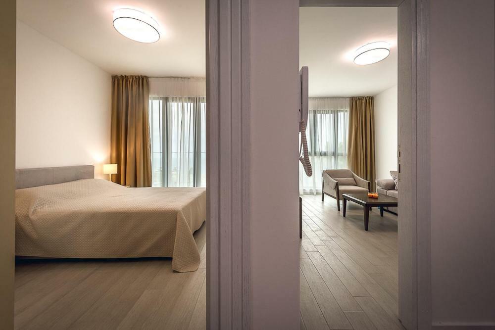 Adria Lux Apartmens 2 Sveti Stefan Eksteriør bilde