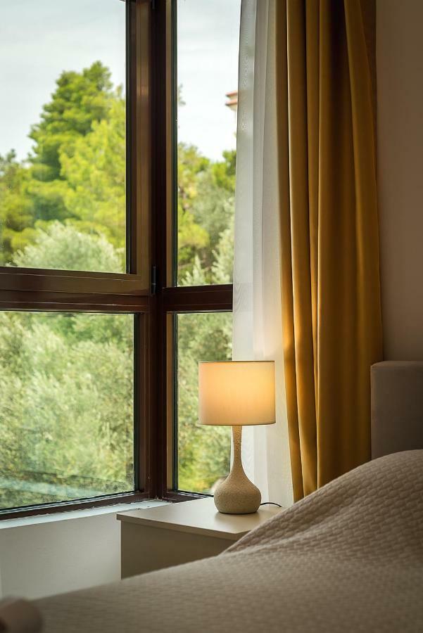 Adria Lux Apartmens 2 Sveti Stefan Eksteriør bilde